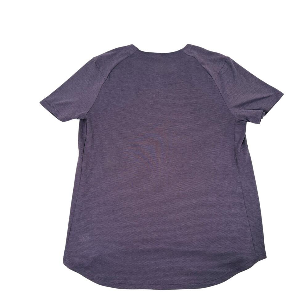 Lululemon Mens Conflux Short Sleeve Athletic Shirt Size S Purple Gym Workout - Picture 3 of 10